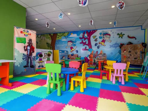 Brisas Kids Club