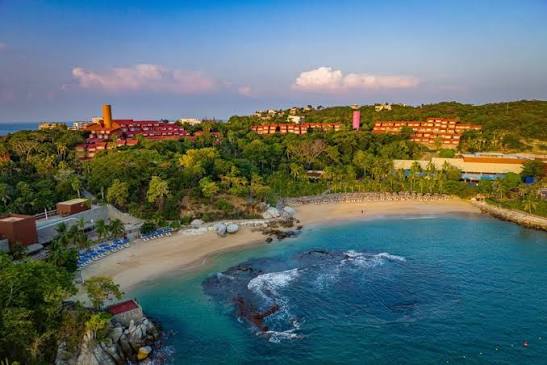 Playas de Las Brisas Huatulco