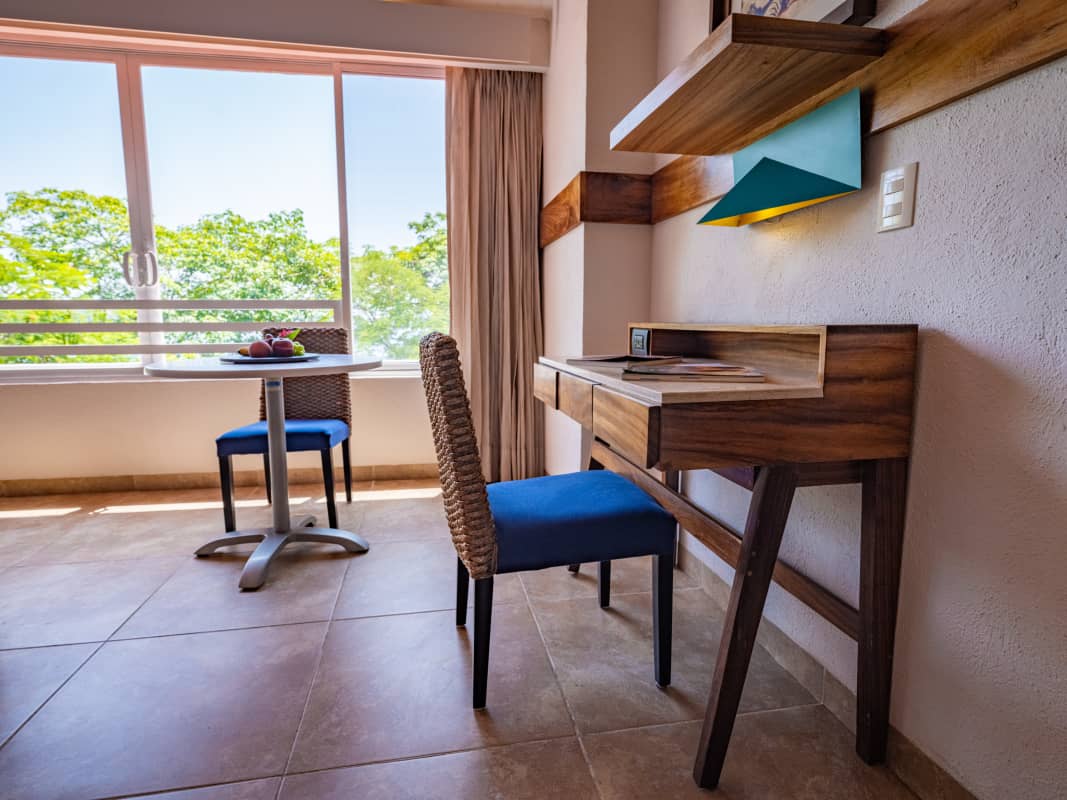 HABITACIÓN DE LUJO DOBLE ACCESIBLE (ADA)